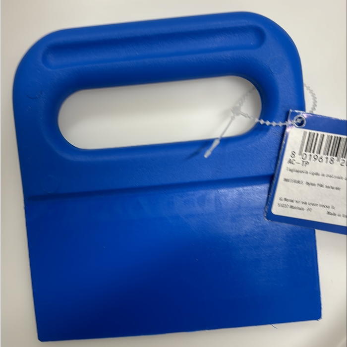 Spatola in materiale antiurto colore azzurro ( GI-METAL )