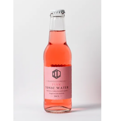Pink Tonic Water med toner av Hallon0
